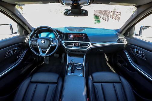 2019 BMW 330 xDrive