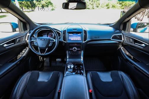 2019 Ford Edge ST