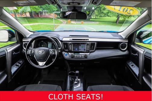 2017 Toyota RAV4 Hybrid XLE