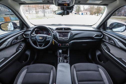 2023 Chevrolet Trailblazer LS