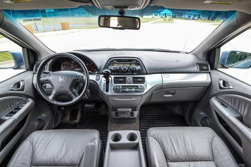 Blue 2010 Honda Odyssey EX-L