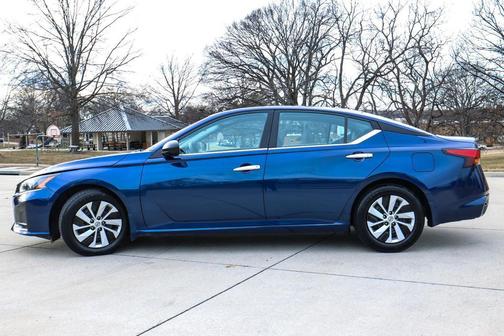 2024 Nissan Altima S FWD