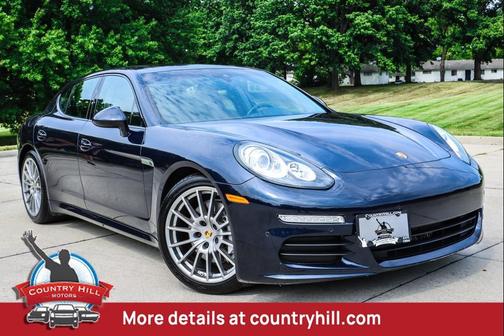 2016 Porsche Panamera 4