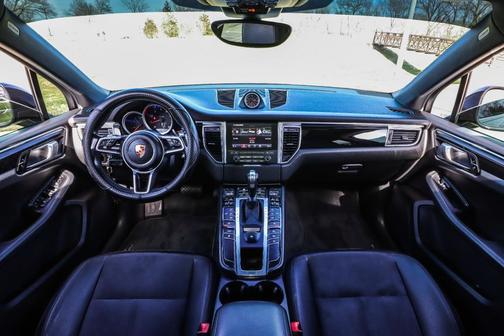 2017 Porsche Macan 4DR SUV AWD
