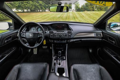 2017 Honda Accord Sport SE