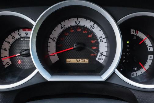 2015 Toyota Tacoma Base
