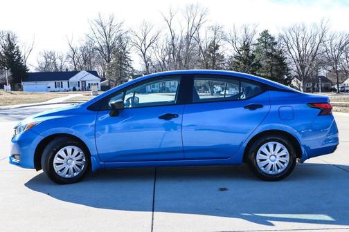 2024 Nissan Versa 1.6 S