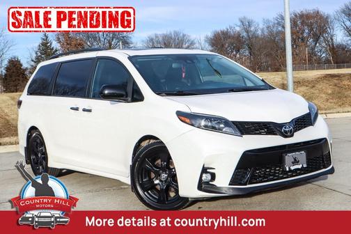 2020 Toyota Sienna SE Premium