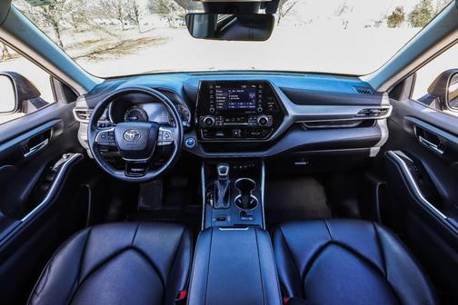 2021 Toyota Highlander Hybrid XLE