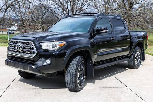 Black 2017 Toyota Tacoma TRD Off Road
