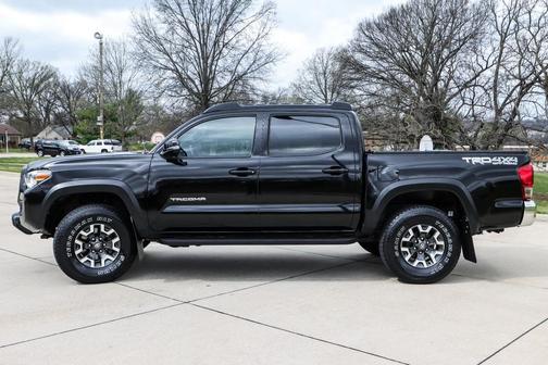 Black 2017 Toyota Tacoma TRD Off Road