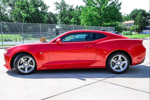 2017 Chevrolet Camaro 1LT