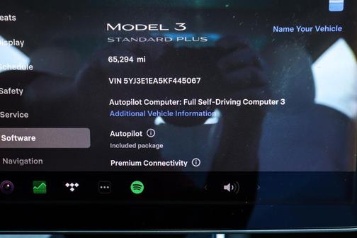 2019 Tesla Model 3 Standard Range Plus