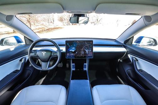 2019 Tesla Model 3 Standard Range Plus