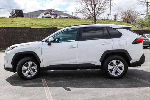 2020 Toyota RAV4 Hybrid XLE