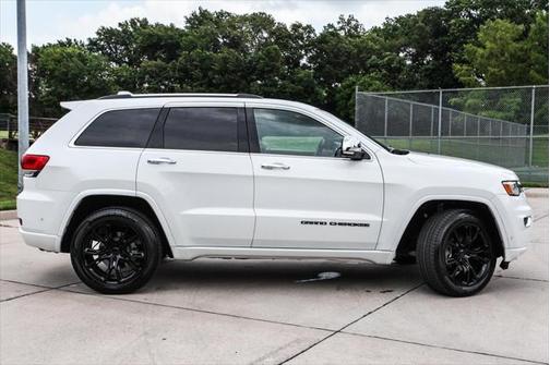 2019 Jeep Grand Cherokee Overland