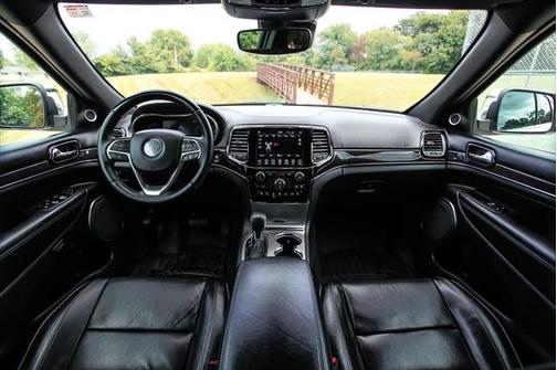 2019 Jeep Grand Cherokee Overland