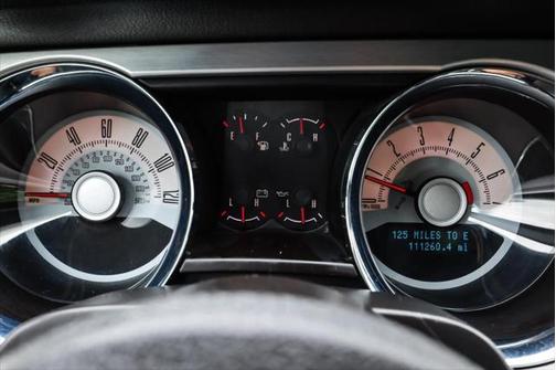 2010 Ford Mustang Premium