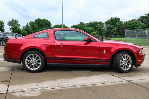 2010 Ford Mustang Premium