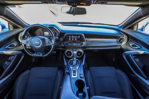 2020 Chevrolet Camaro 1LS