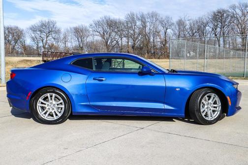 2020 Chevrolet Camaro 1LS