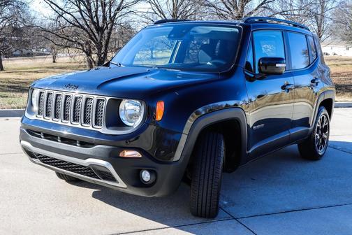 2023 Jeep Renegade Upland