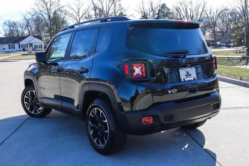 2023 Jeep Renegade Upland