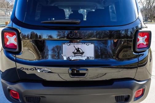 2023 Jeep Renegade Upland