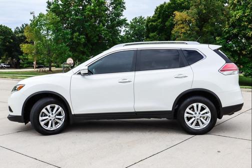 2014 Nissan Rogue SV