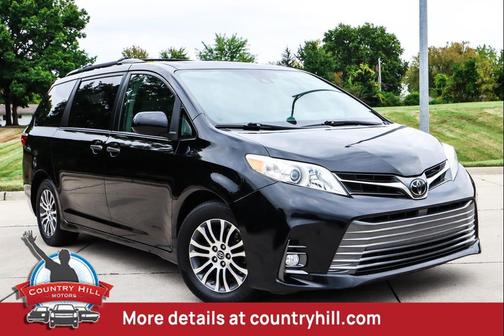 2018 Toyota Sienna XLE Premium