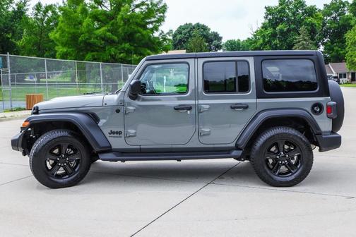 Sting-Gray Clearcoat 2022 Jeep Wrangler Unlimited Sport Altitude