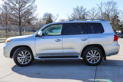 2011 Lexus LX 570 Base