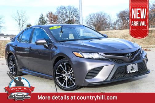 2020 Toyota Camry SE