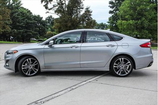 2020 Ford Fusion Titanium