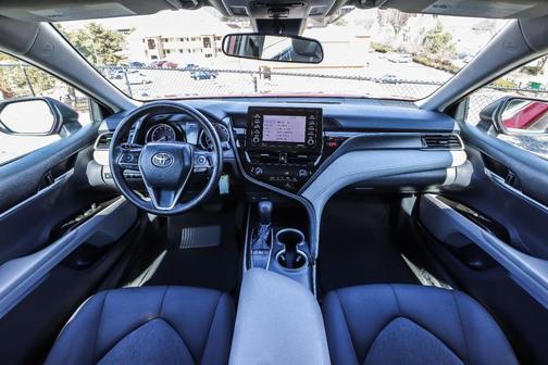 2022 Toyota Camry LE