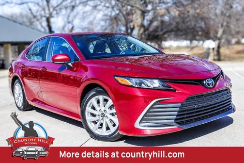 2022 Toyota Camry LE