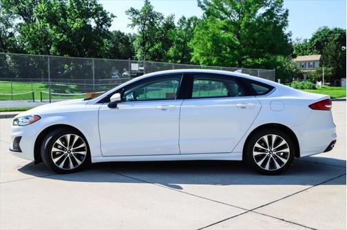 2019 Ford Fusion SE