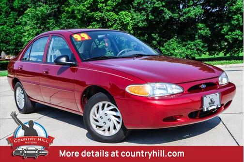 1999 Ford Escort SE
