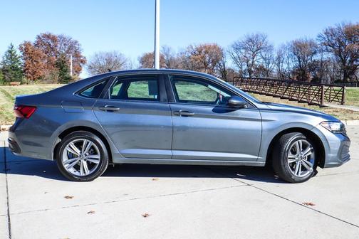 2023 Volkswagen Jetta 1.5T SE