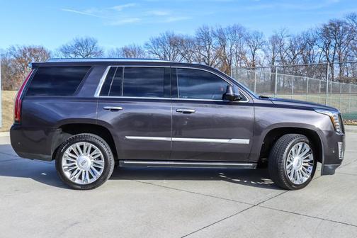 2017 Cadillac Escalade Platinum