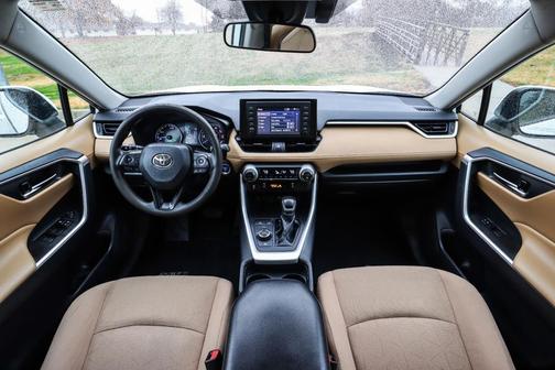 2019 Toyota RAV4 Hybrid XLE