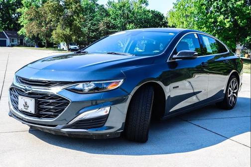 2021 Chevrolet Malibu FWD RS