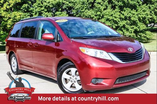 2013 Toyota Sienna LE