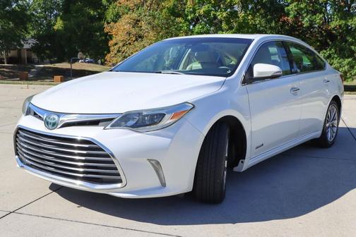 2016 Toyota Avalon Hybrid Limited