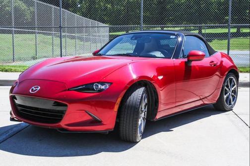 2016 Mazda MX-5 Miata Grand Touring