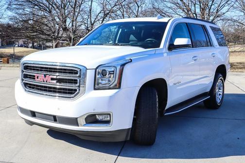 2017 GMC Yukon SLE