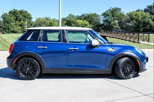 2015 MINI Hardtop Cooper