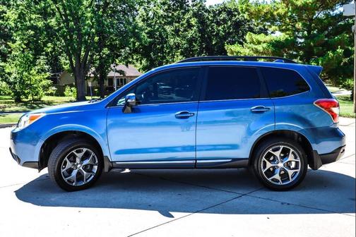 2016 Subaru Forester 2.5i Touring