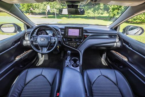 Predawn Gray Mica 2023 Toyota Camry SE