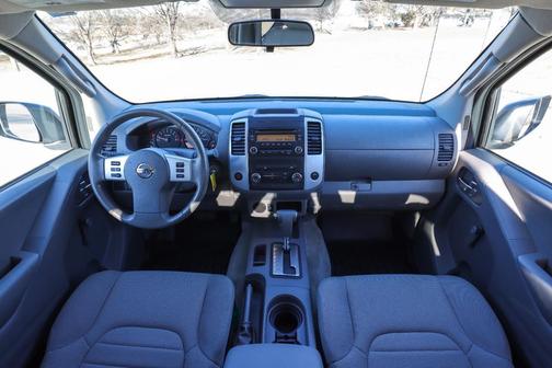 2016 Nissan Frontier S